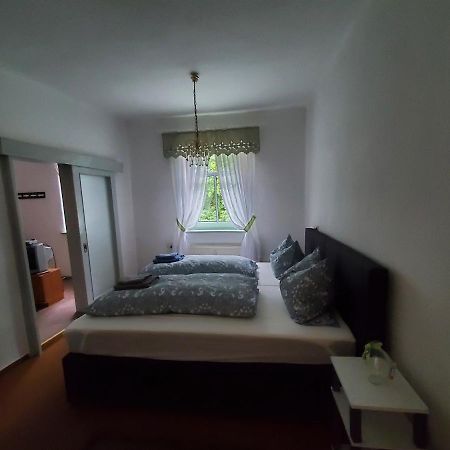 Ferienwohnung Am Rosengarten Лёбау Экстерьер фото